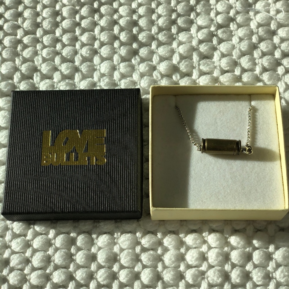 Love Bullet
